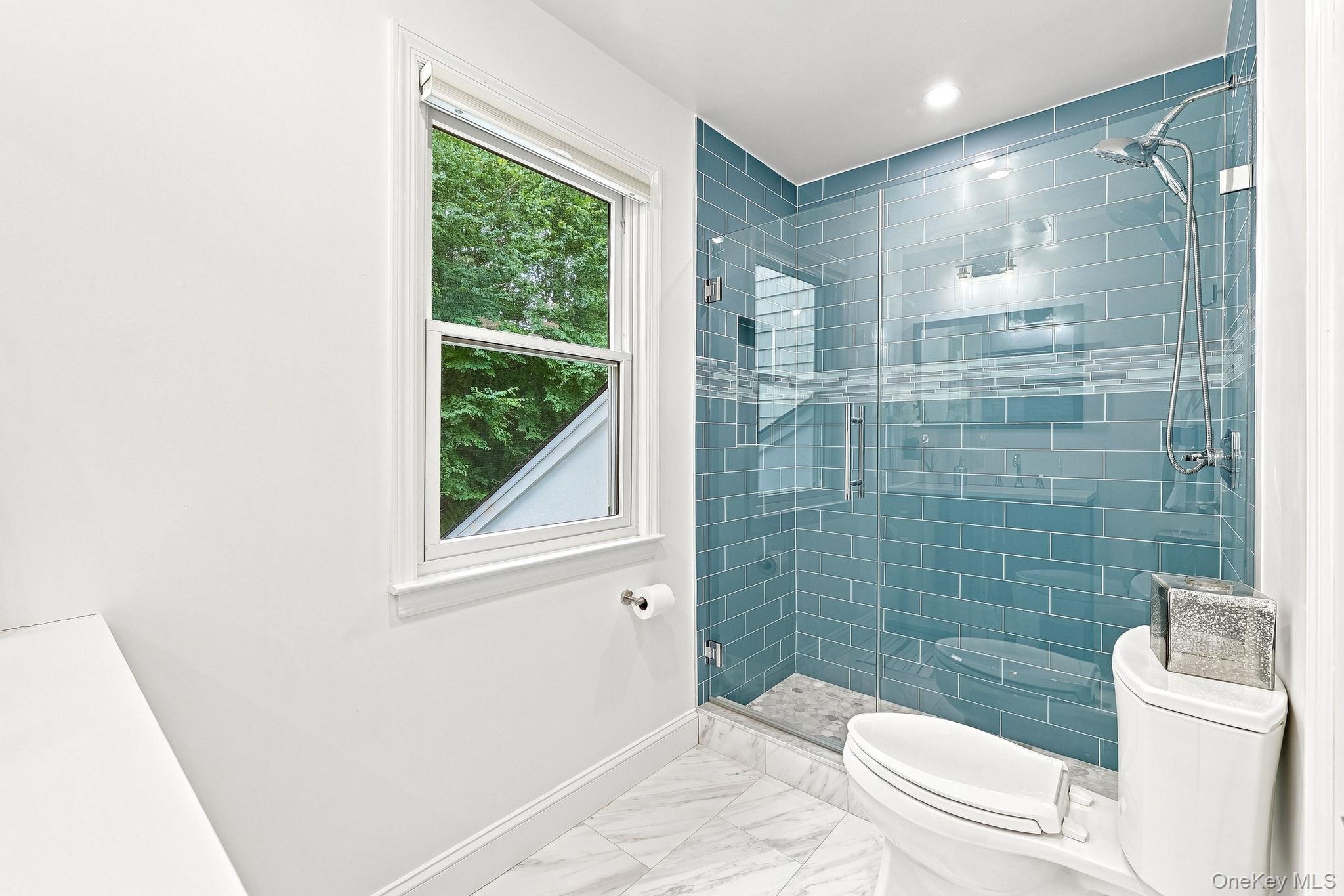 140 Grace Church Street Property Photo 21