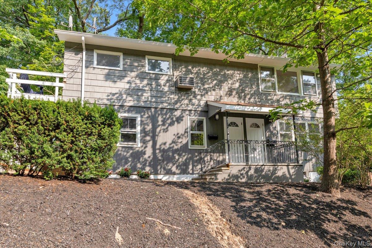 22 Putnam Avenue Property Photo 1