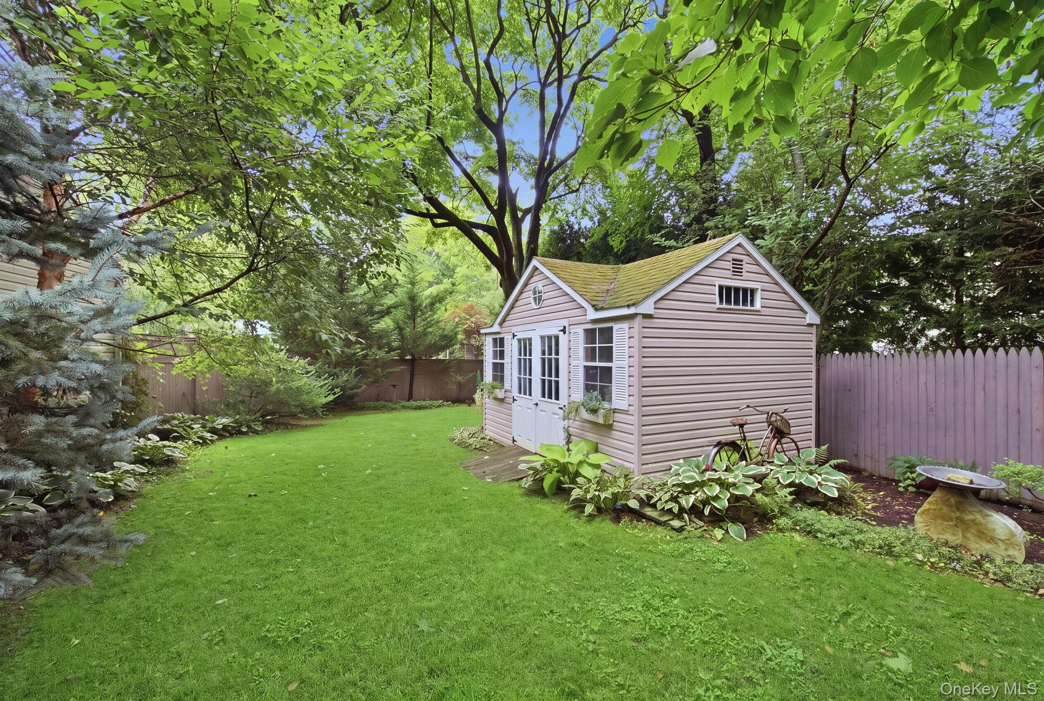 5 Highridge Drive Property Photo 34