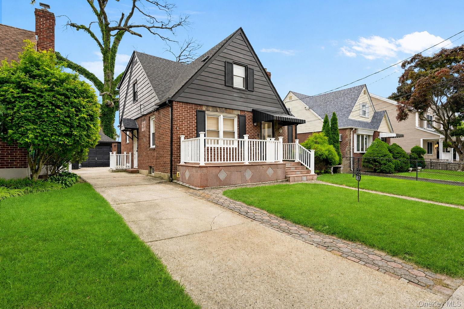 169 Rintin Street Property Photo 1
