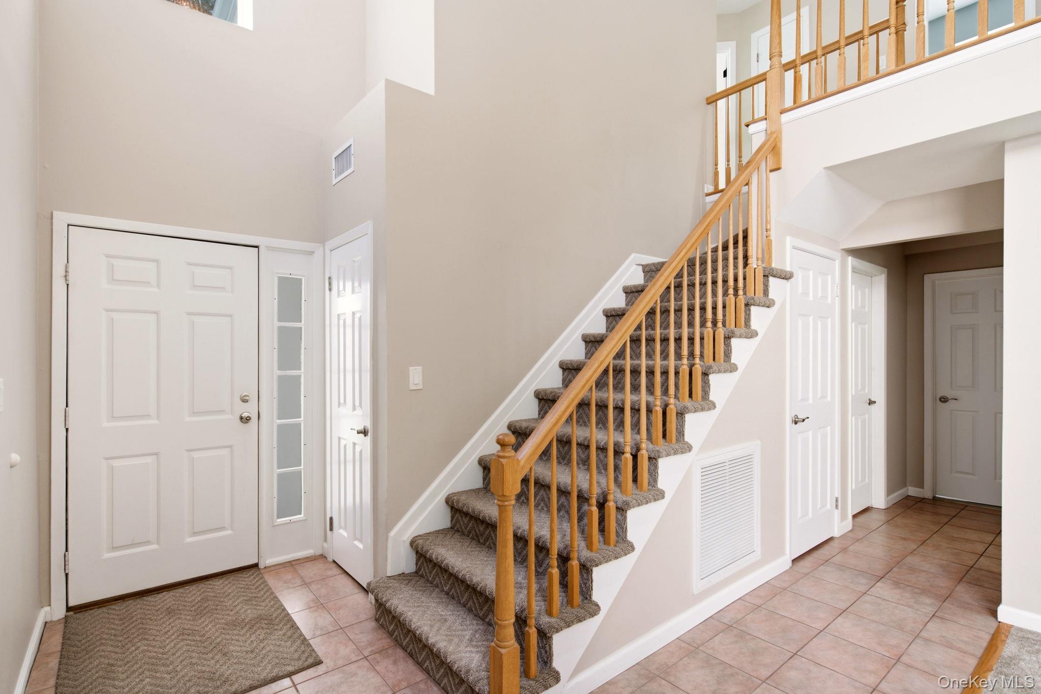 28 Colony Drive Property Photo 4