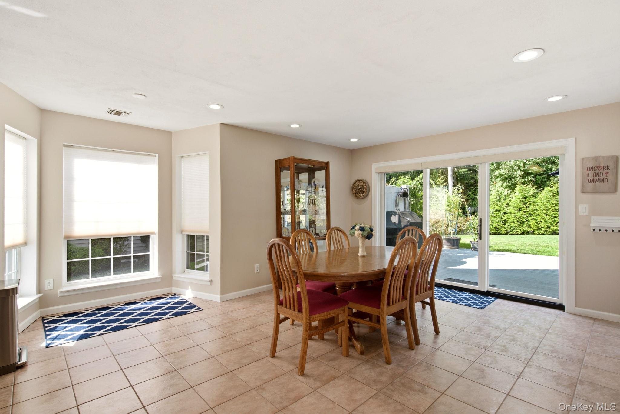 28 Colony Drive Property Photo 11