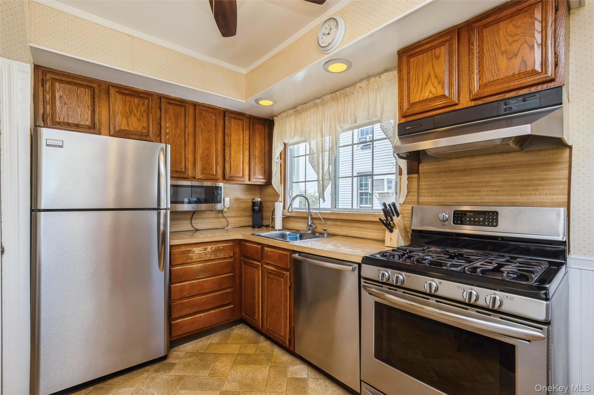 99 Barwick Street Property Photo 15