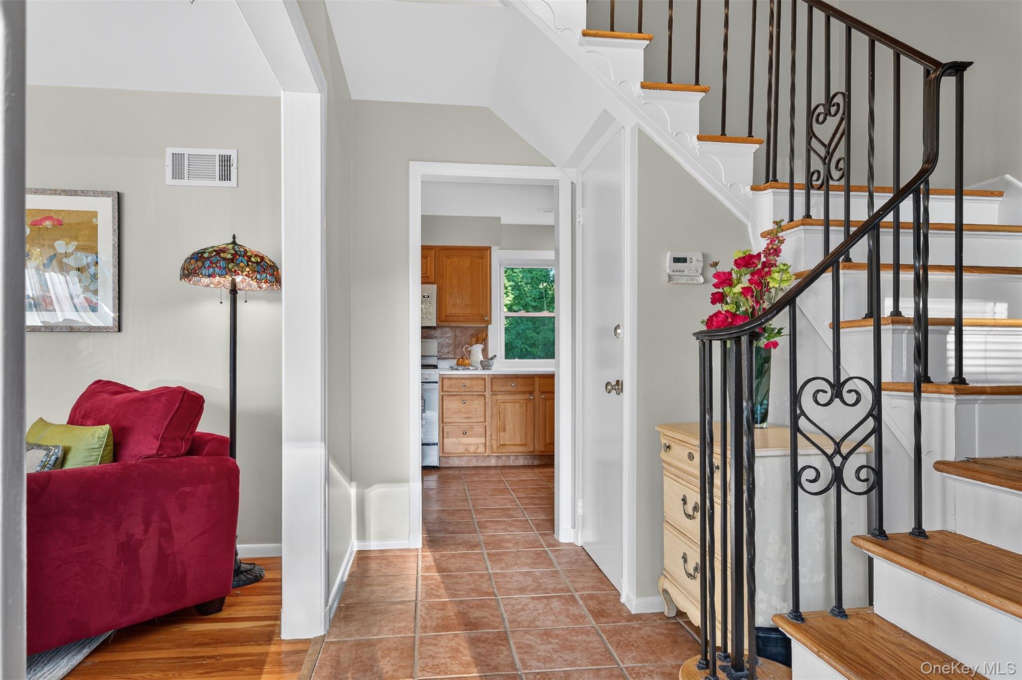 27 Anpell Drive Property Photo 2