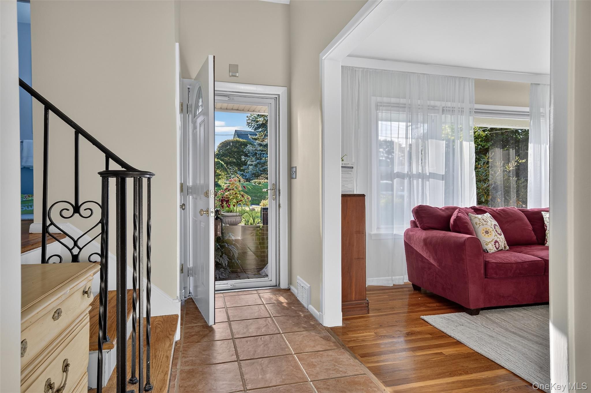 27 Anpell Drive Property Photo 3