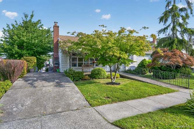 84 E Lido Promenade Property Photo 2