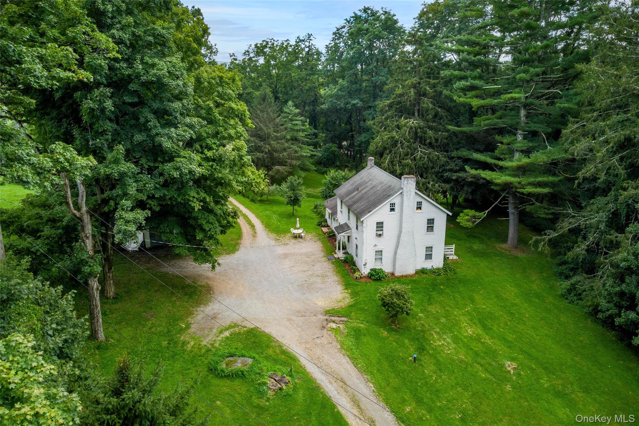264 Quaker Hill Road Property Photo 4