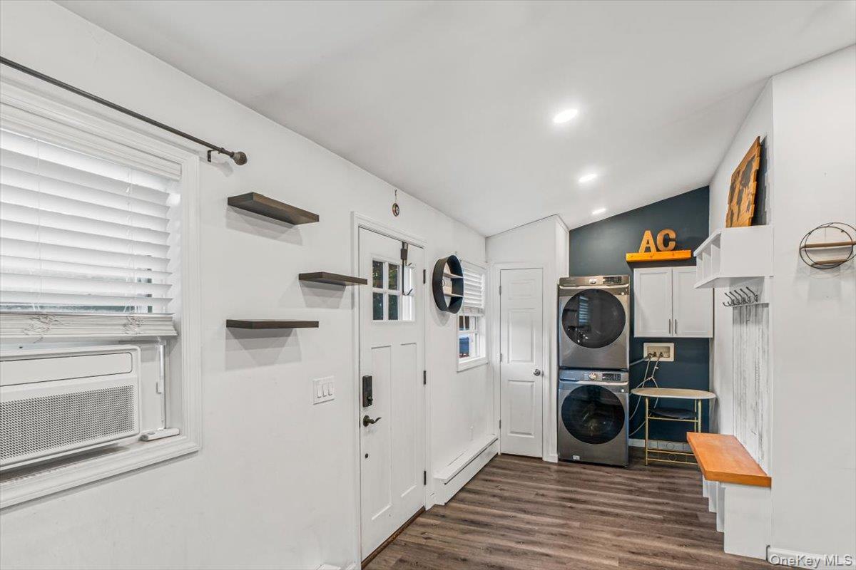 145 Carroll Avenue Property Photo 4
