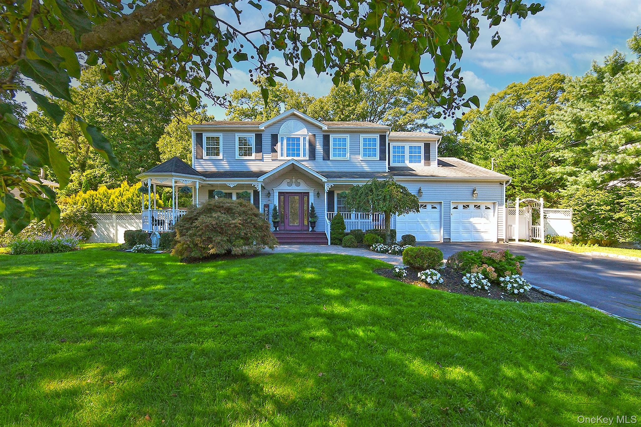 7 Ona Avenue Property Photo 1