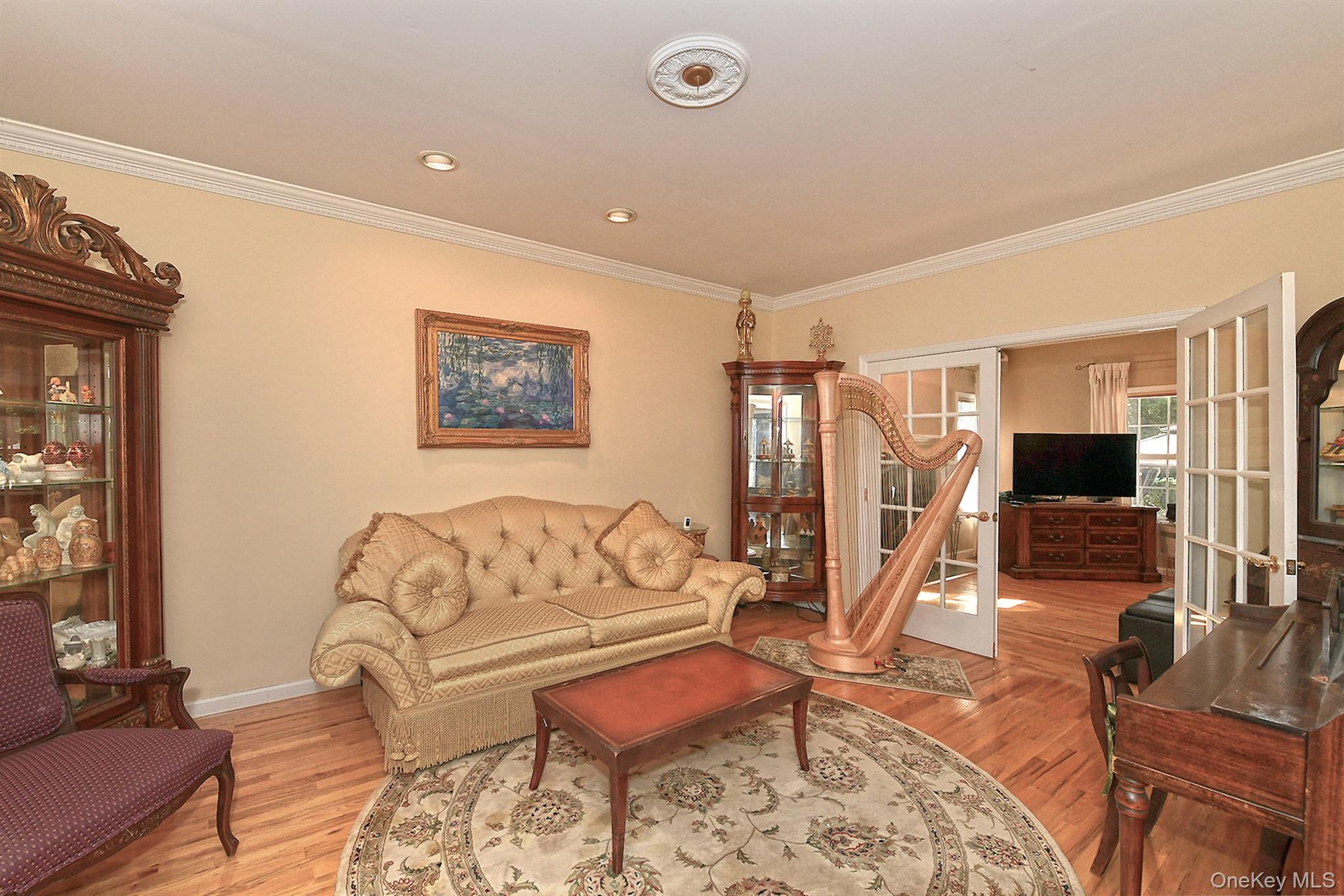 7 Ona Avenue Property Photo 15