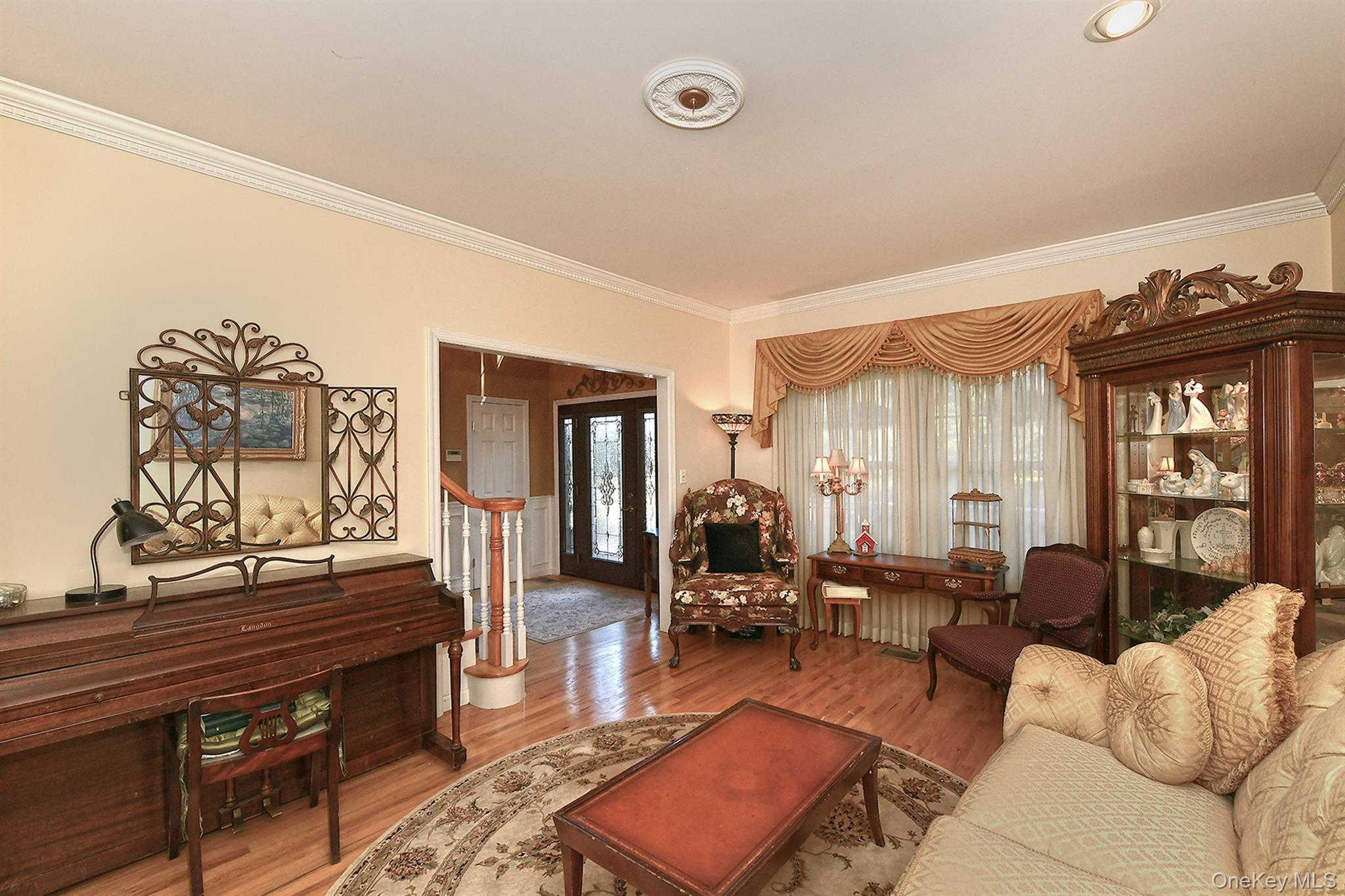 7 Ona Avenue Property Photo 16