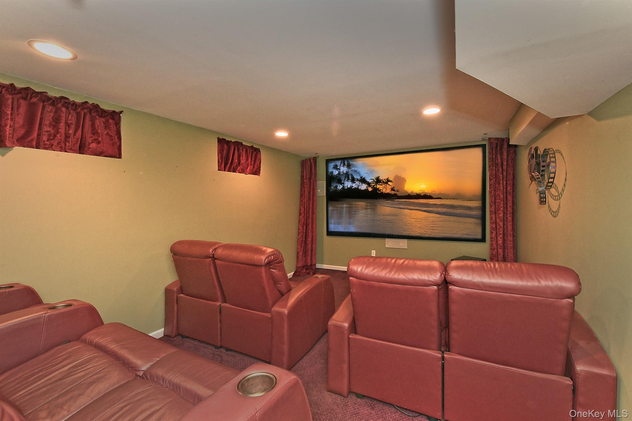 7 Ona Avenue Property Photo 32
