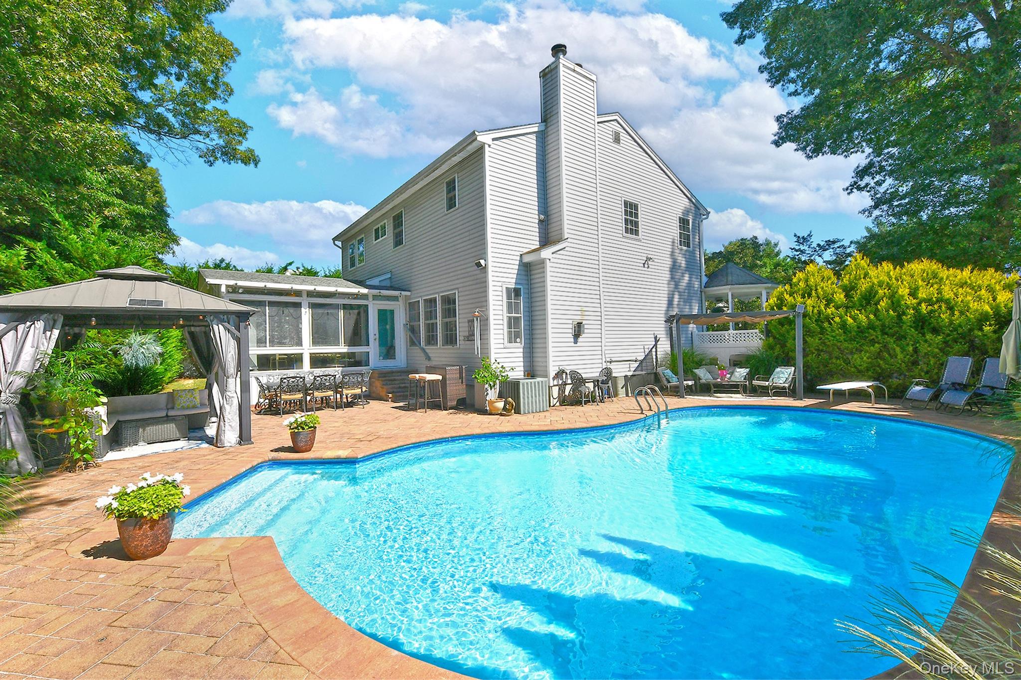 7 Ona Avenue Property Photo 36