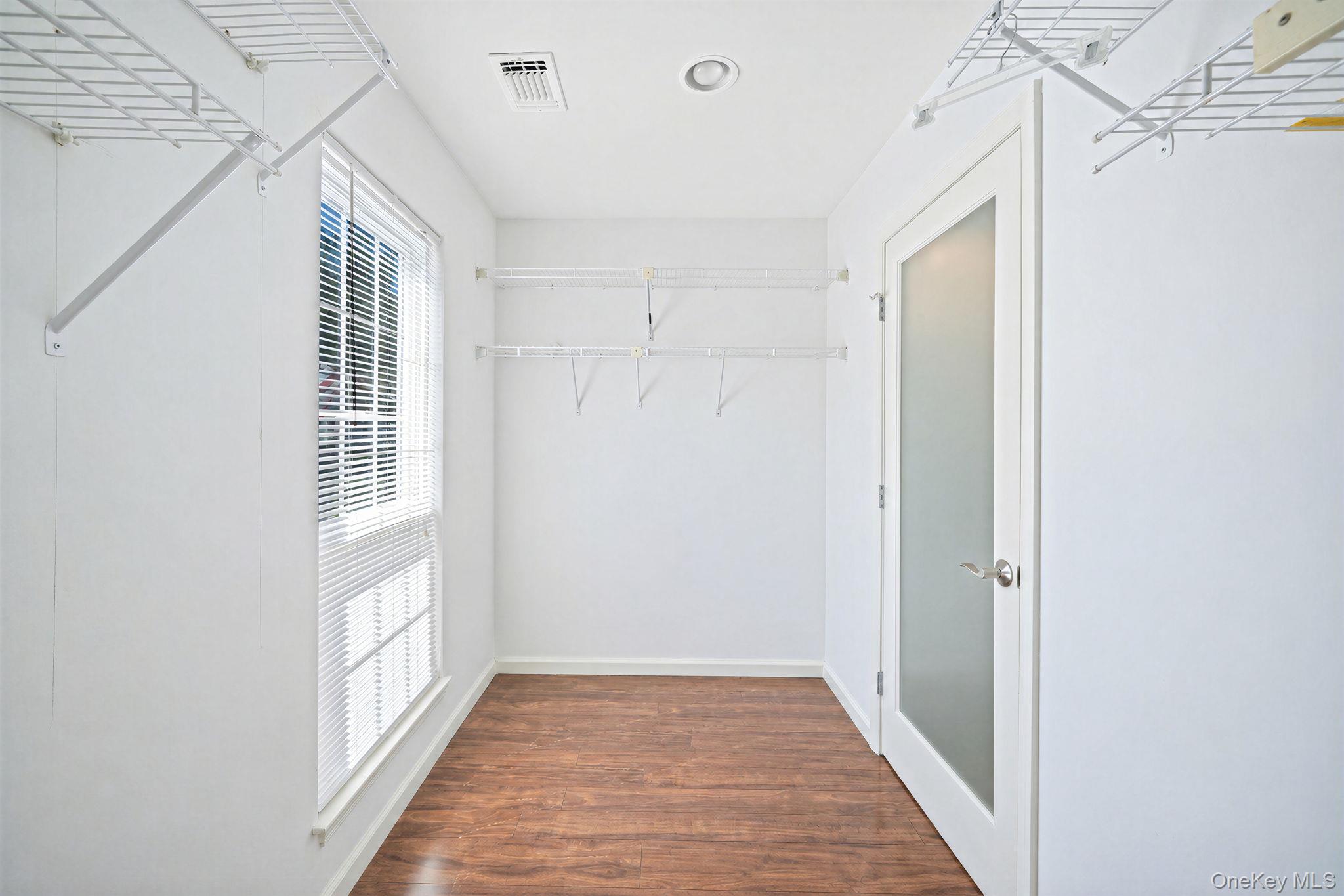 20 Wainscott Court Property Photo 21