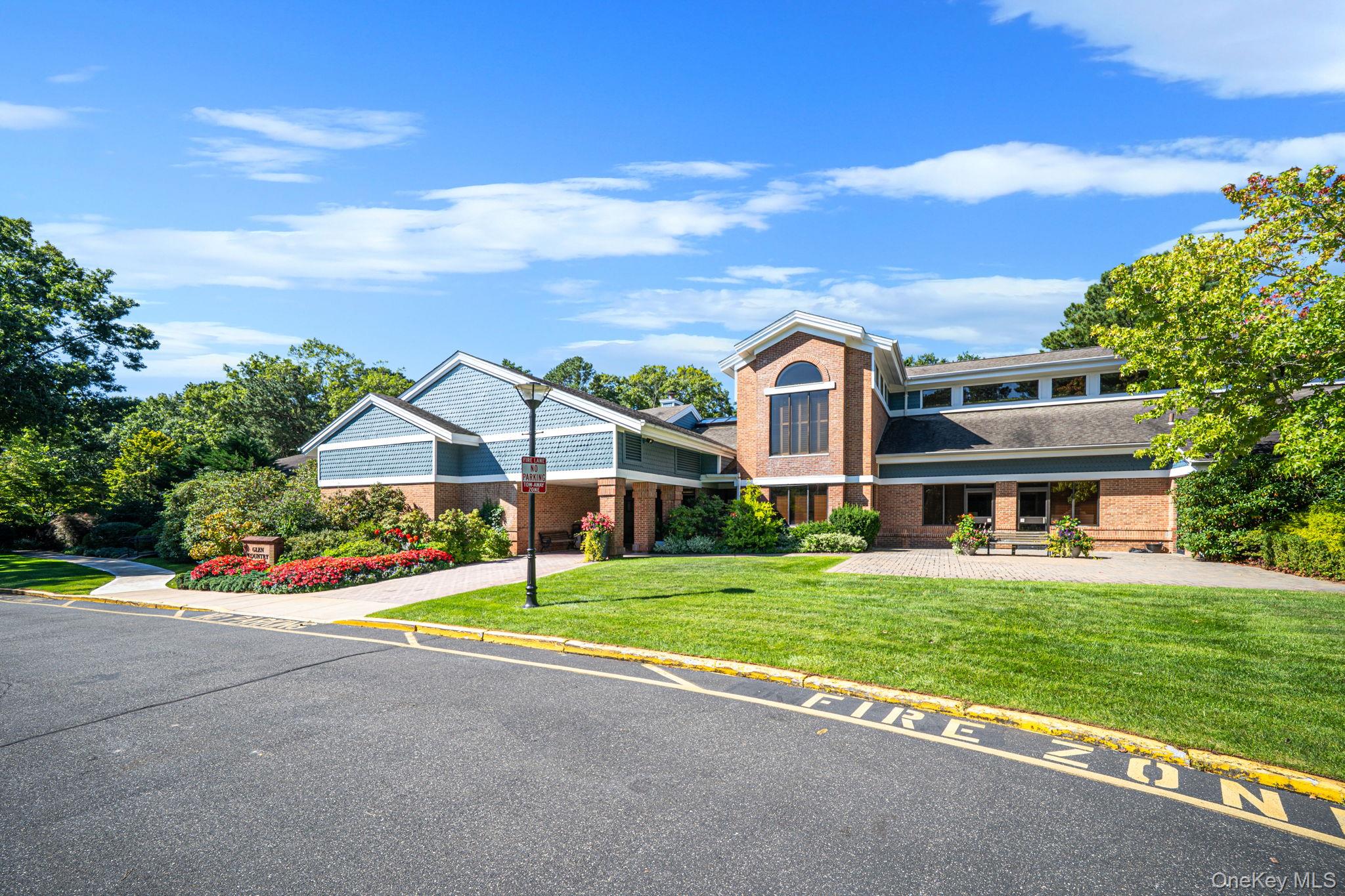 20 Wainscott Court Property Photo 30