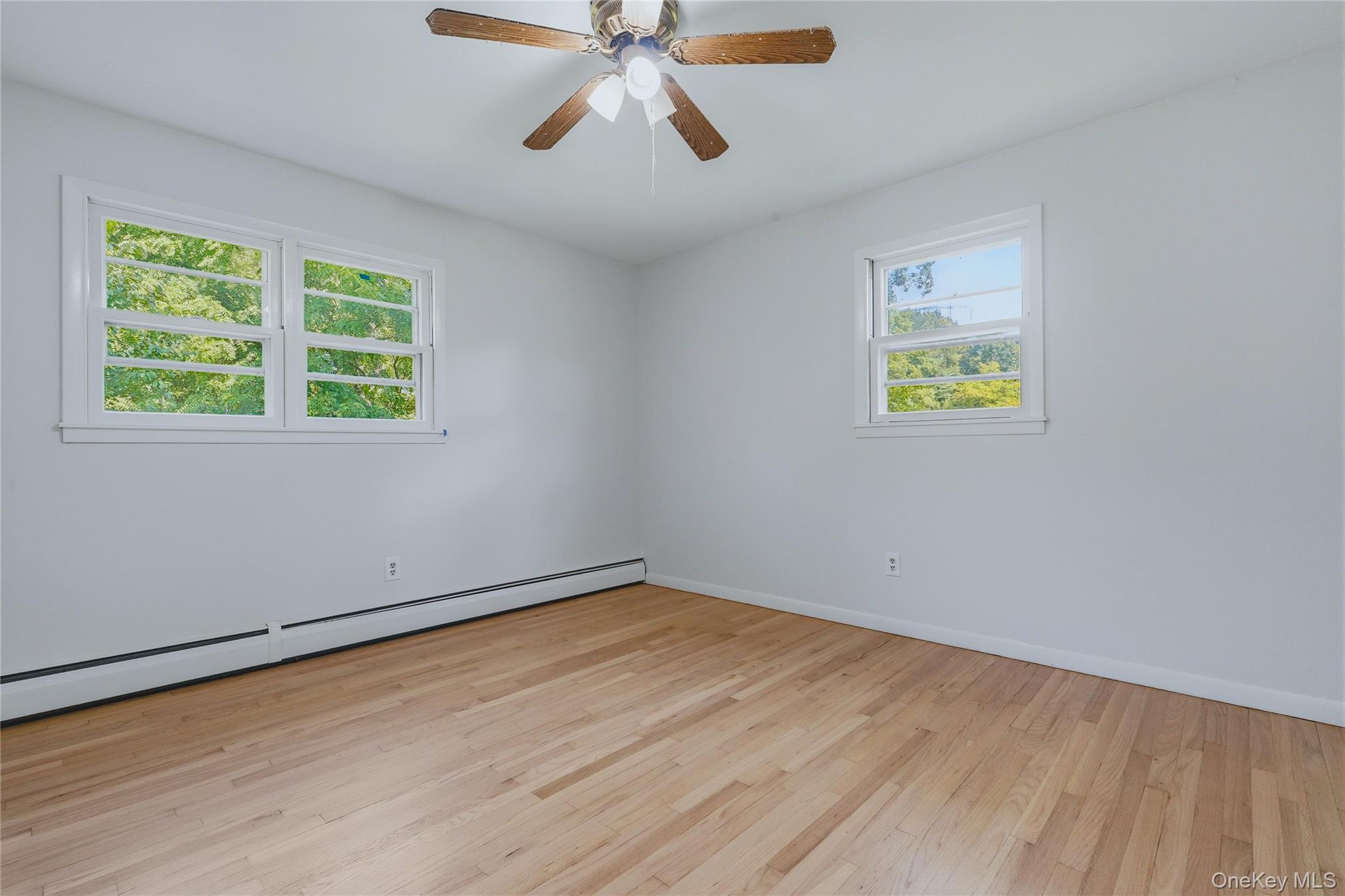 529 Lakeview Terrace Property Photo 13