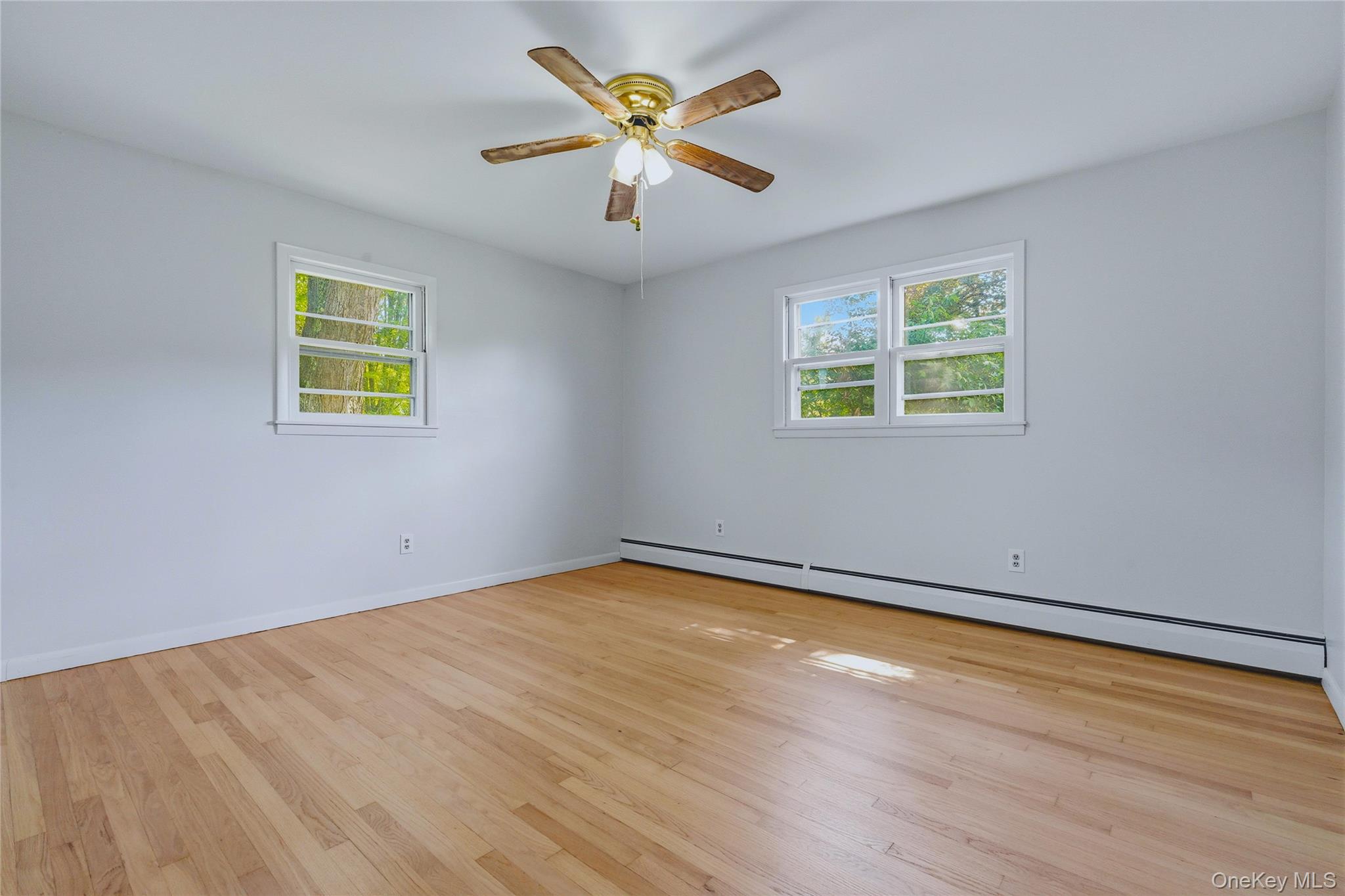 529 Lakeview Terrace Property Photo 14