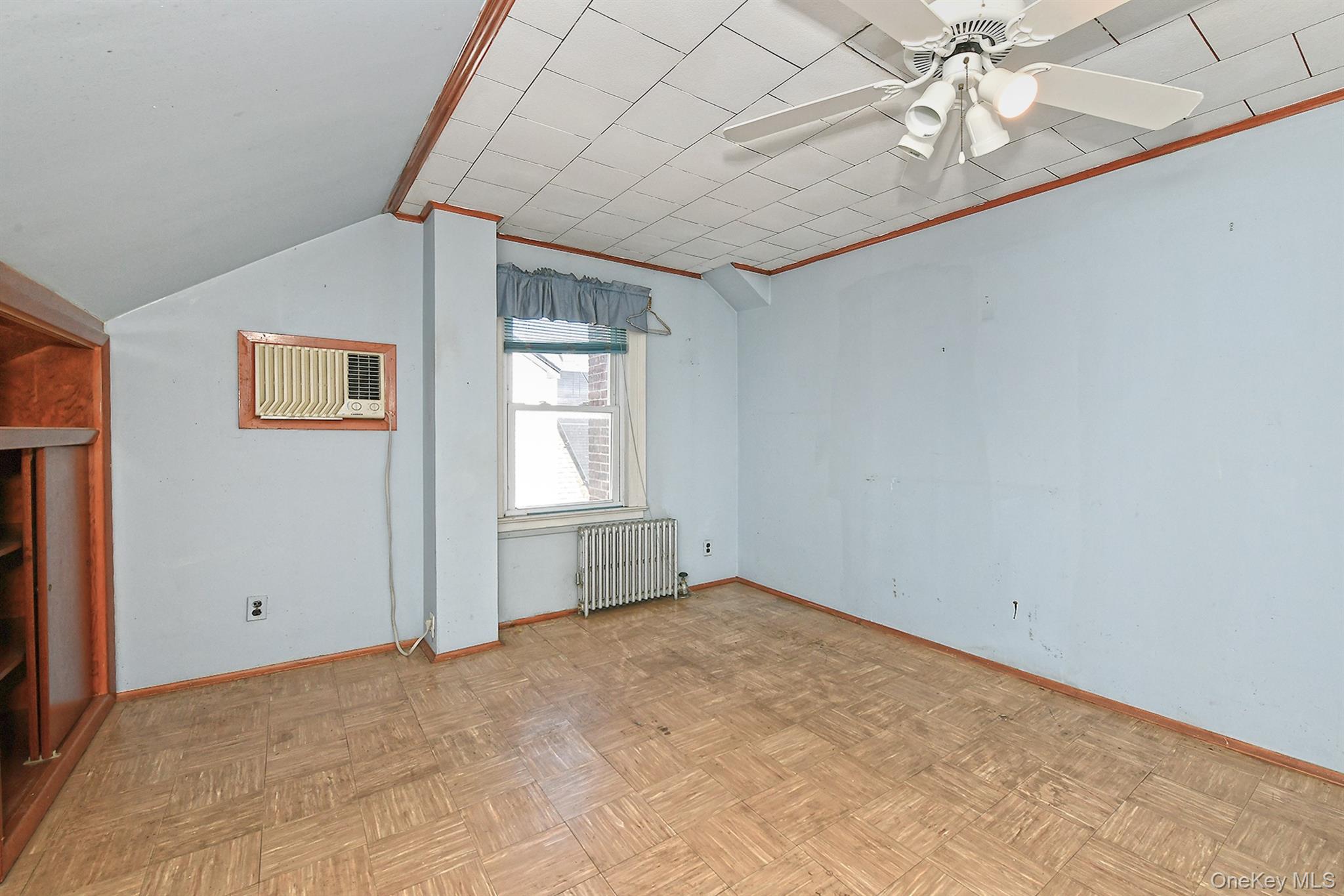 12 Hull Avenue Property Photo 20