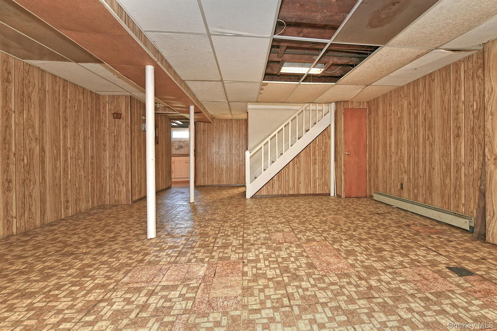 12 Hull Avenue Property Photo 29
