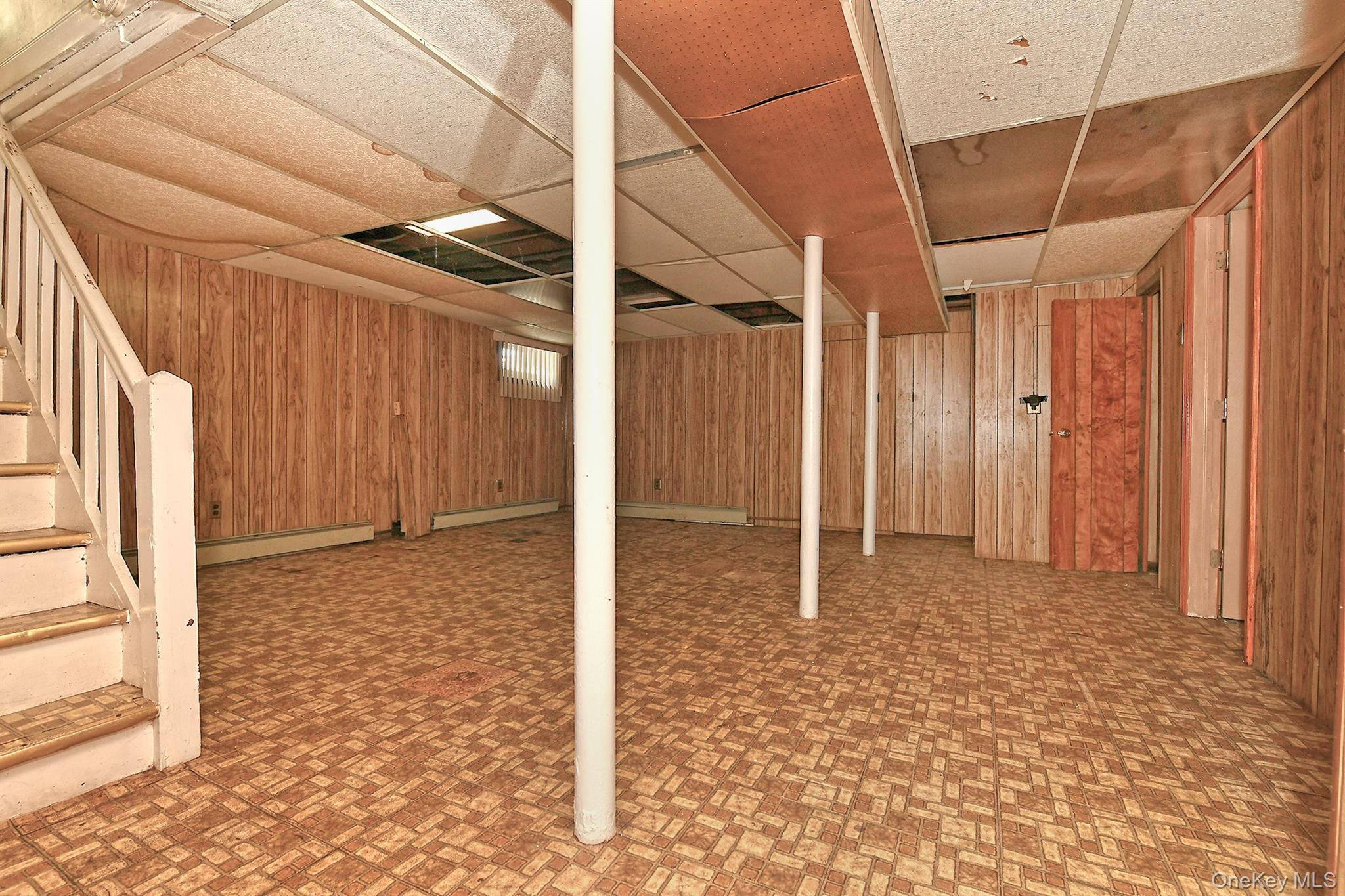 12 Hull Avenue Property Photo 30