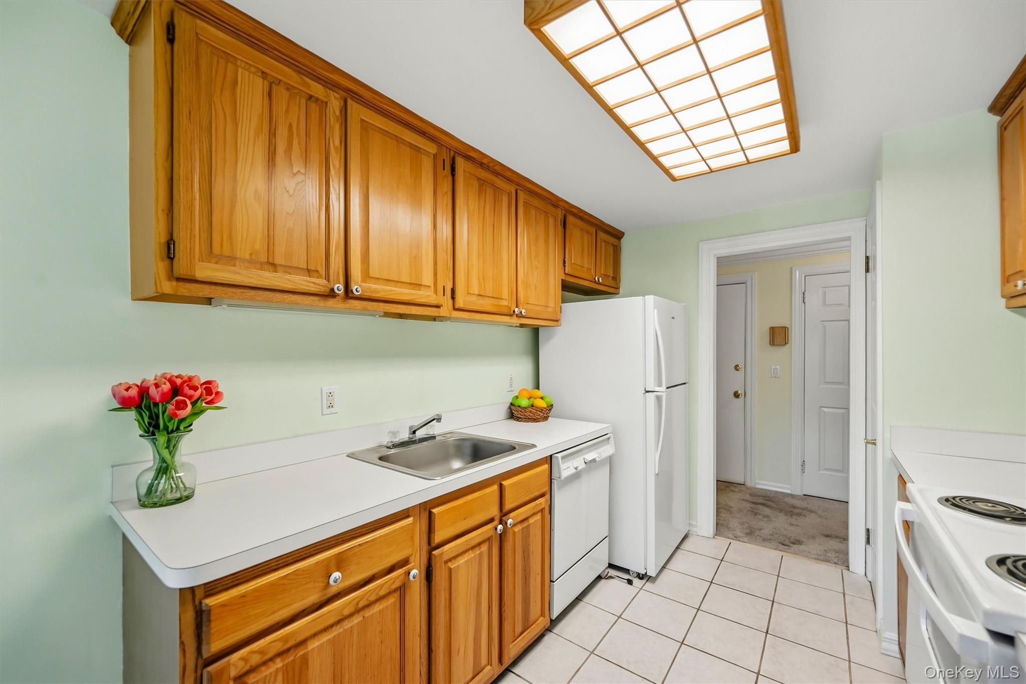 1704 Holly Stream Court Property Photo 10