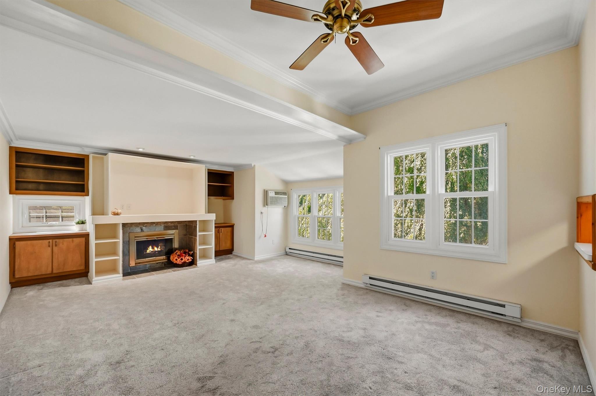 1704 Holly Stream Court Property Photo 14