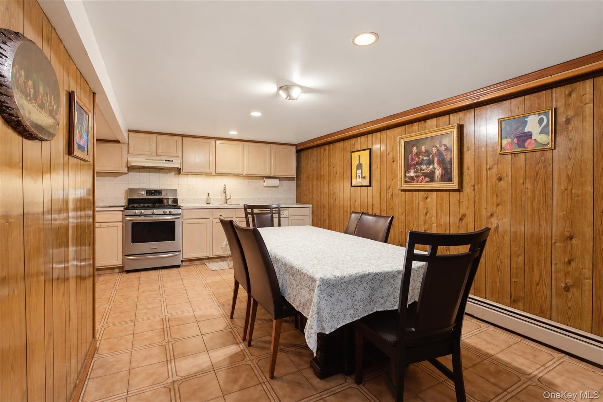 1610 Astor Avenue Property Photo 16