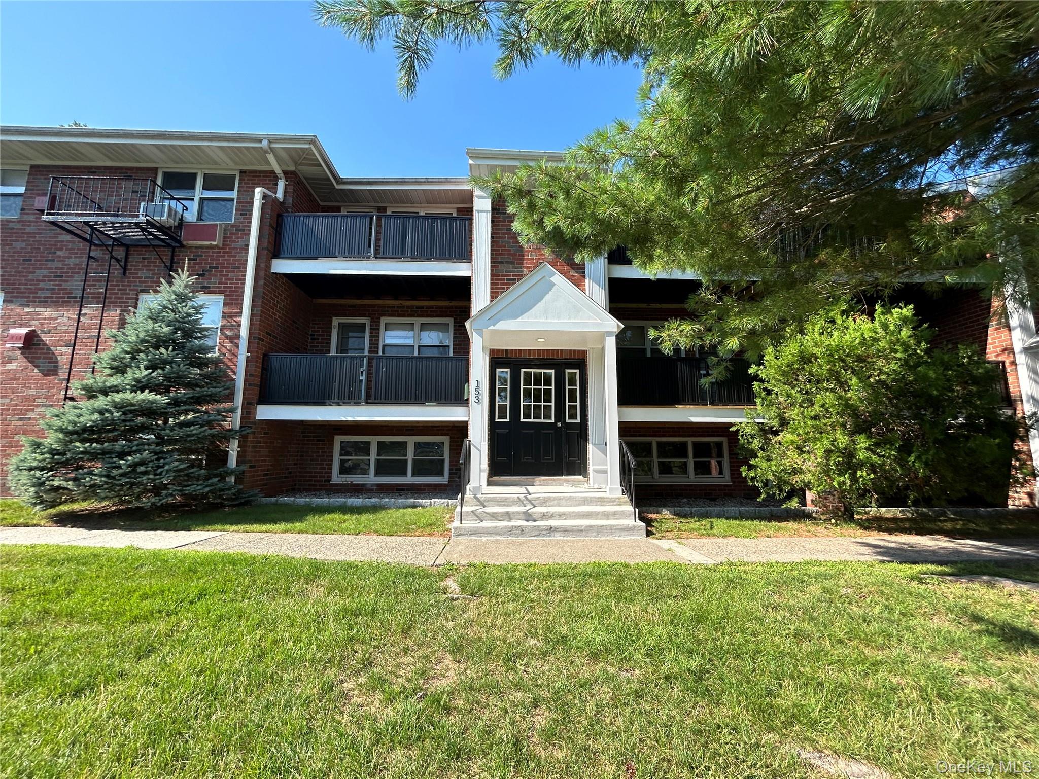 14 Francis 4A Property Photo 1