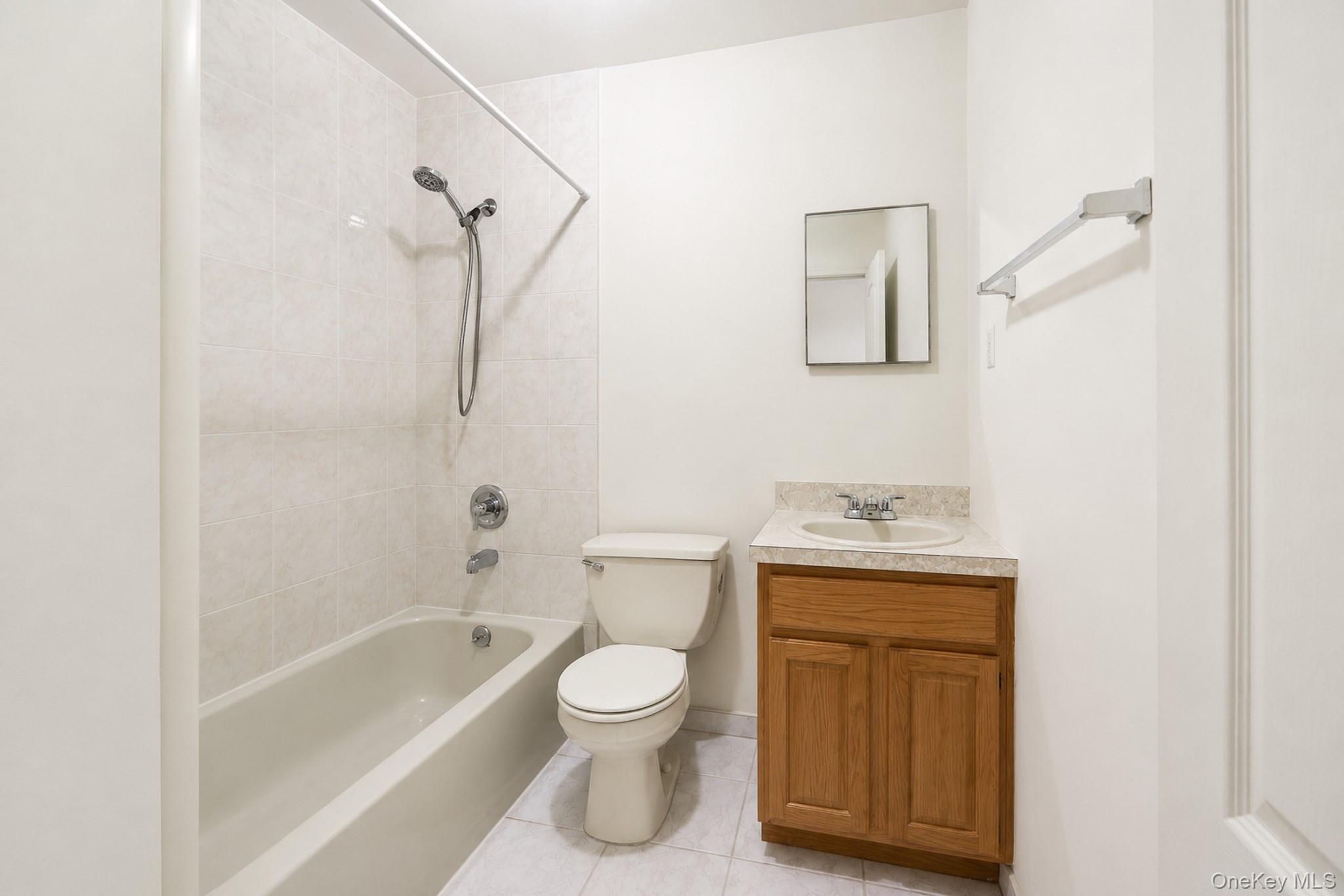 78 Confederation Place Property Photo 7