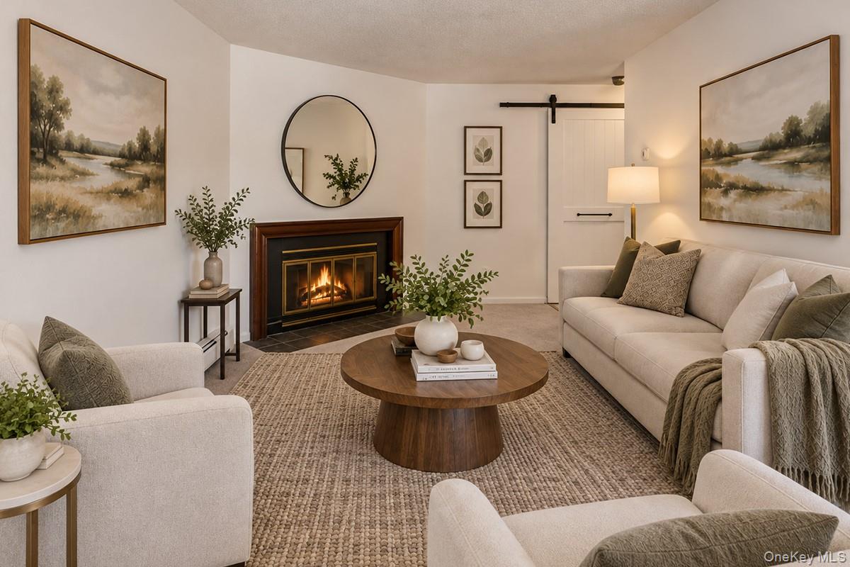 1 Briarcliff Drive 4 Property Photo 6
