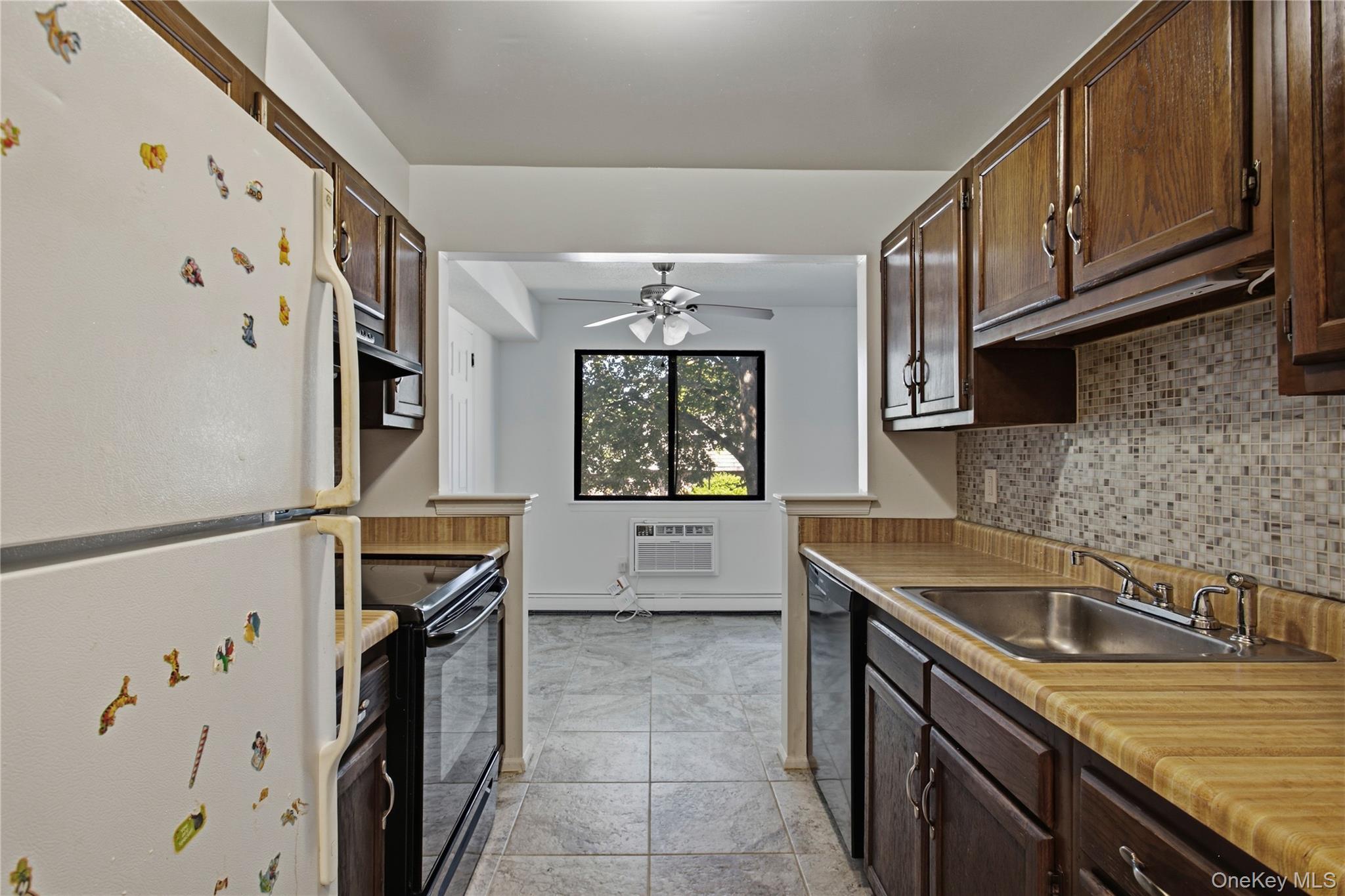 1 Briarcliff Drive 4 Property Photo 14