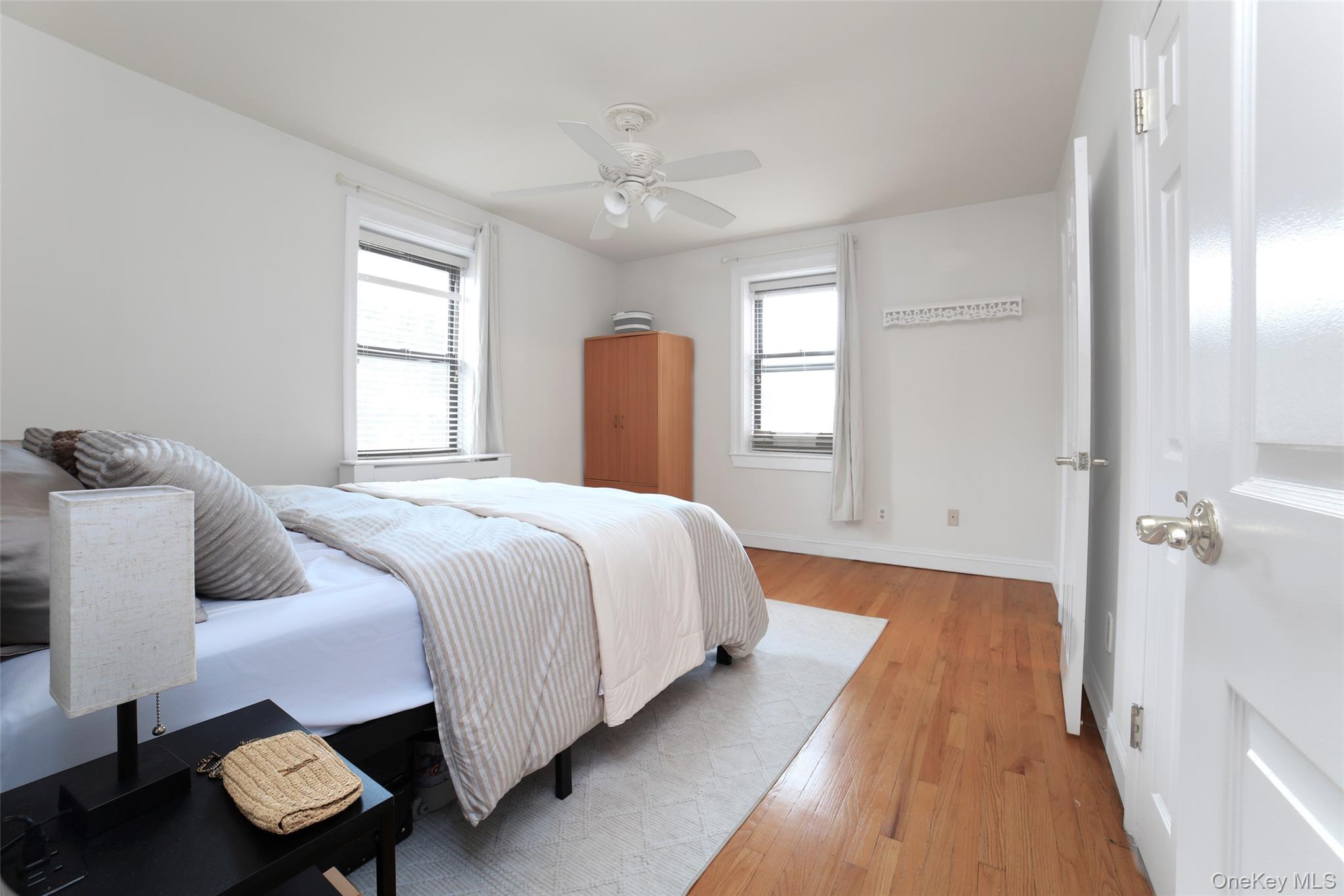 68 E Hartsdale Avenue 5e Property Photo 8