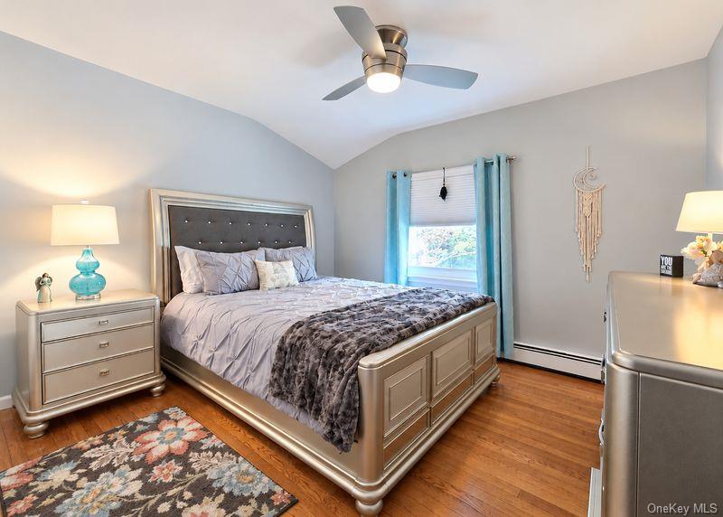 76 Corbin Avenue Property Photo 20