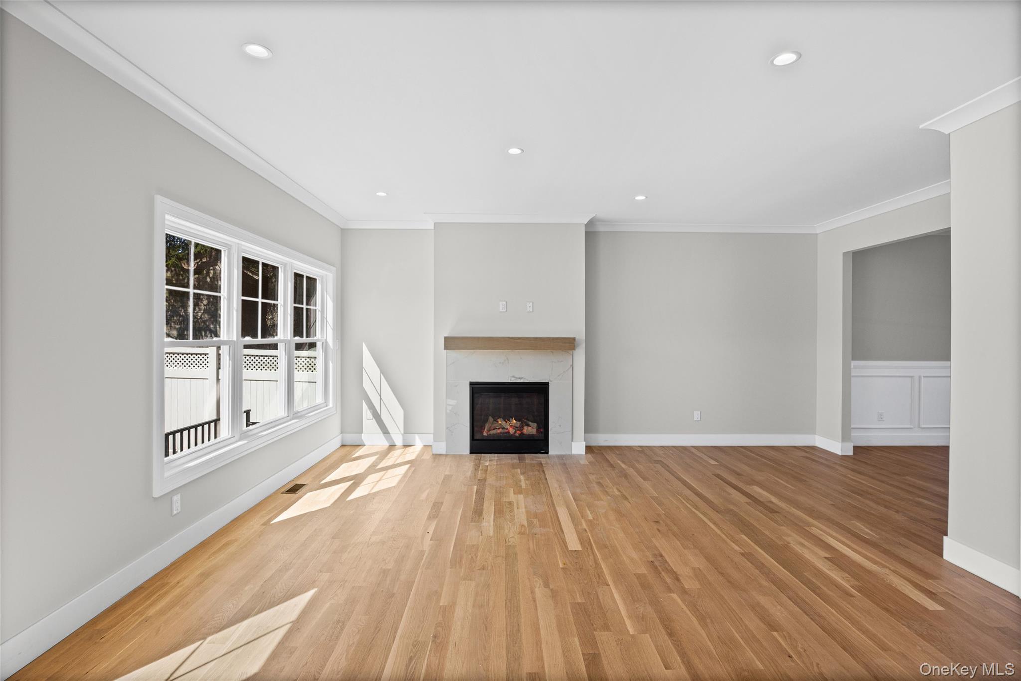 366 Broadway Property Photo 17