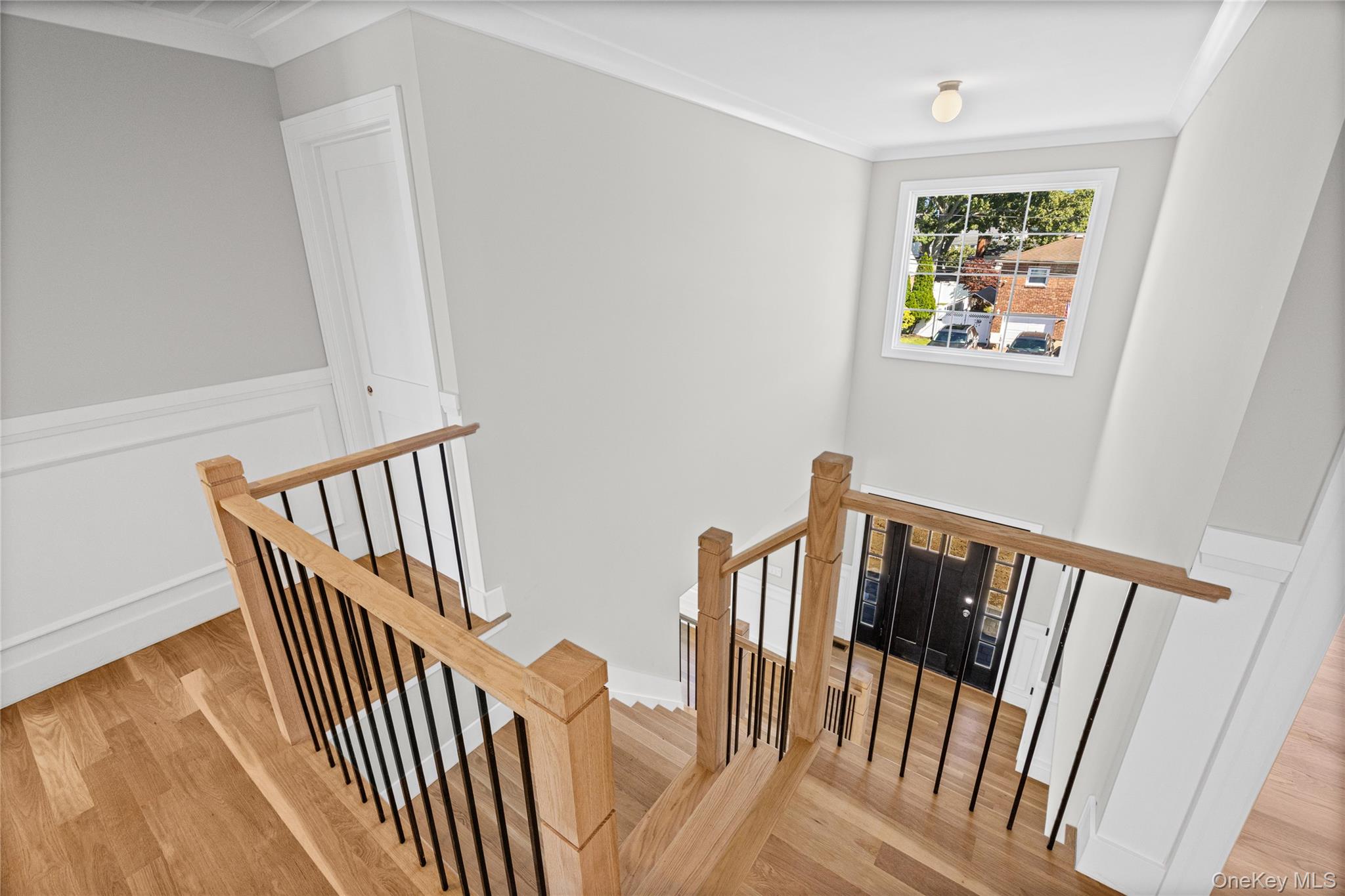 366 Broadway Property Photo 24