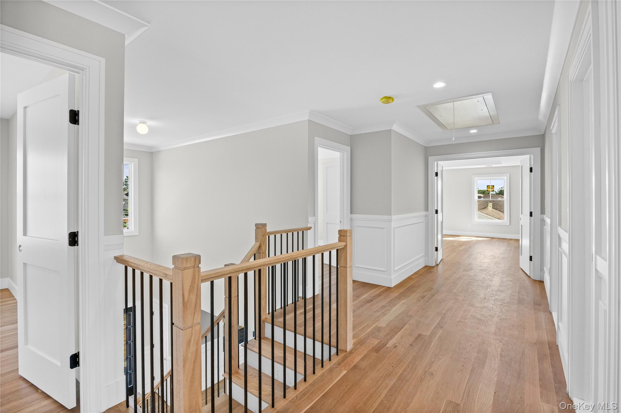 366 Broadway Property Photo 25