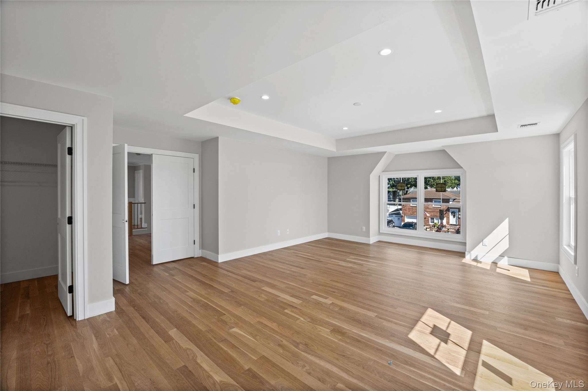 366 Broadway Property Photo 28