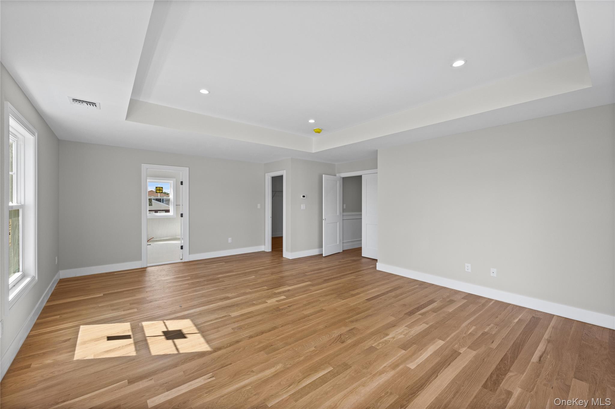 366 Broadway Property Photo 33
