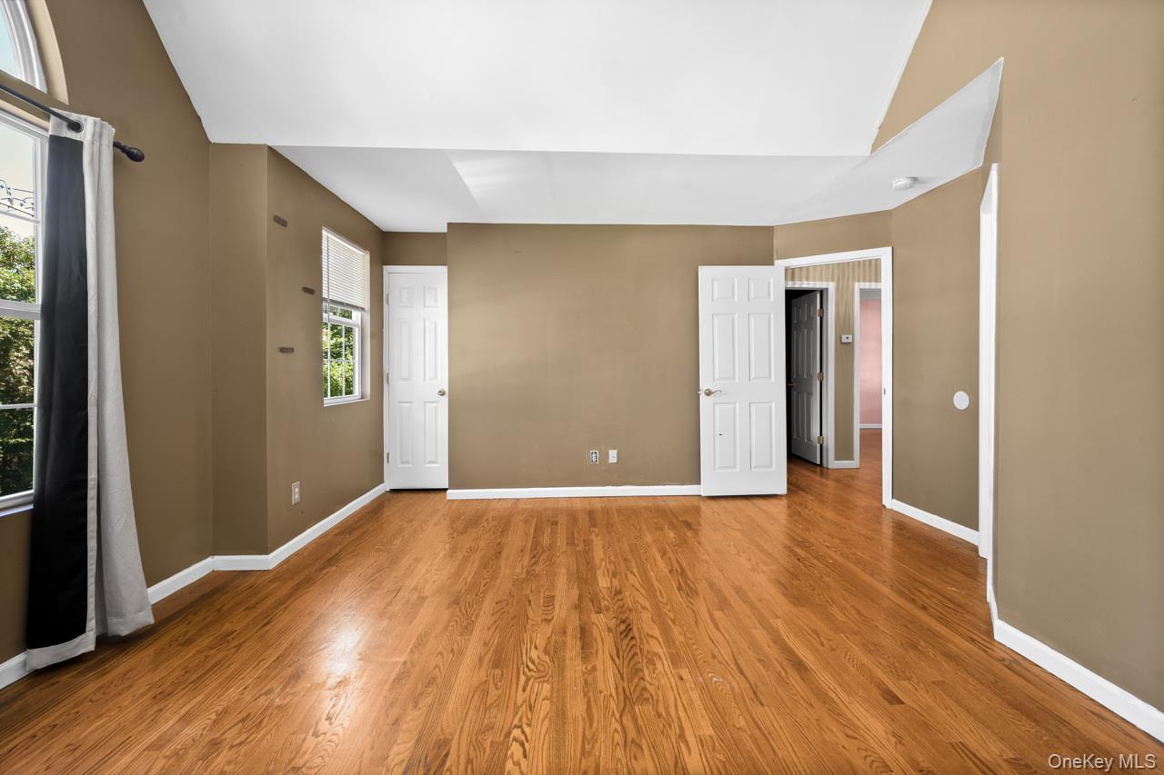 10 Iowa Street Property Photo 26