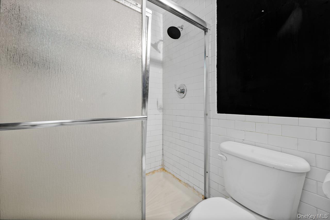 10 Iowa Street Property Photo 30