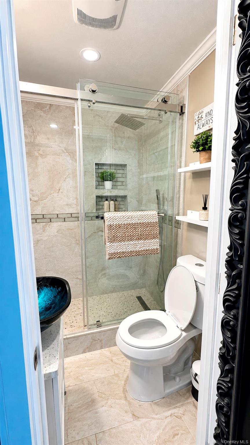 849 Second Avenue Property Photo 15