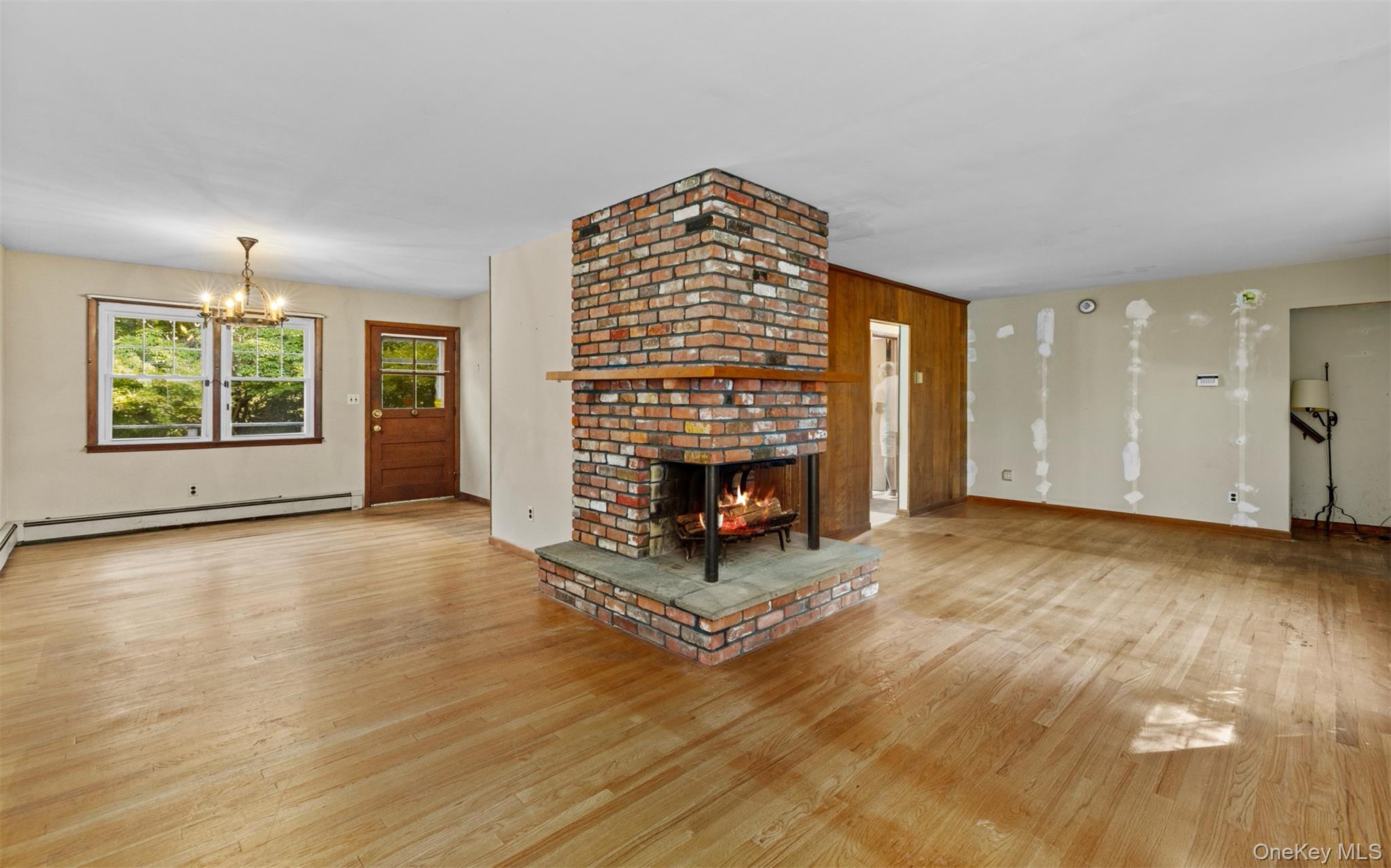 11 Woodycrest Drive Property Photo 2