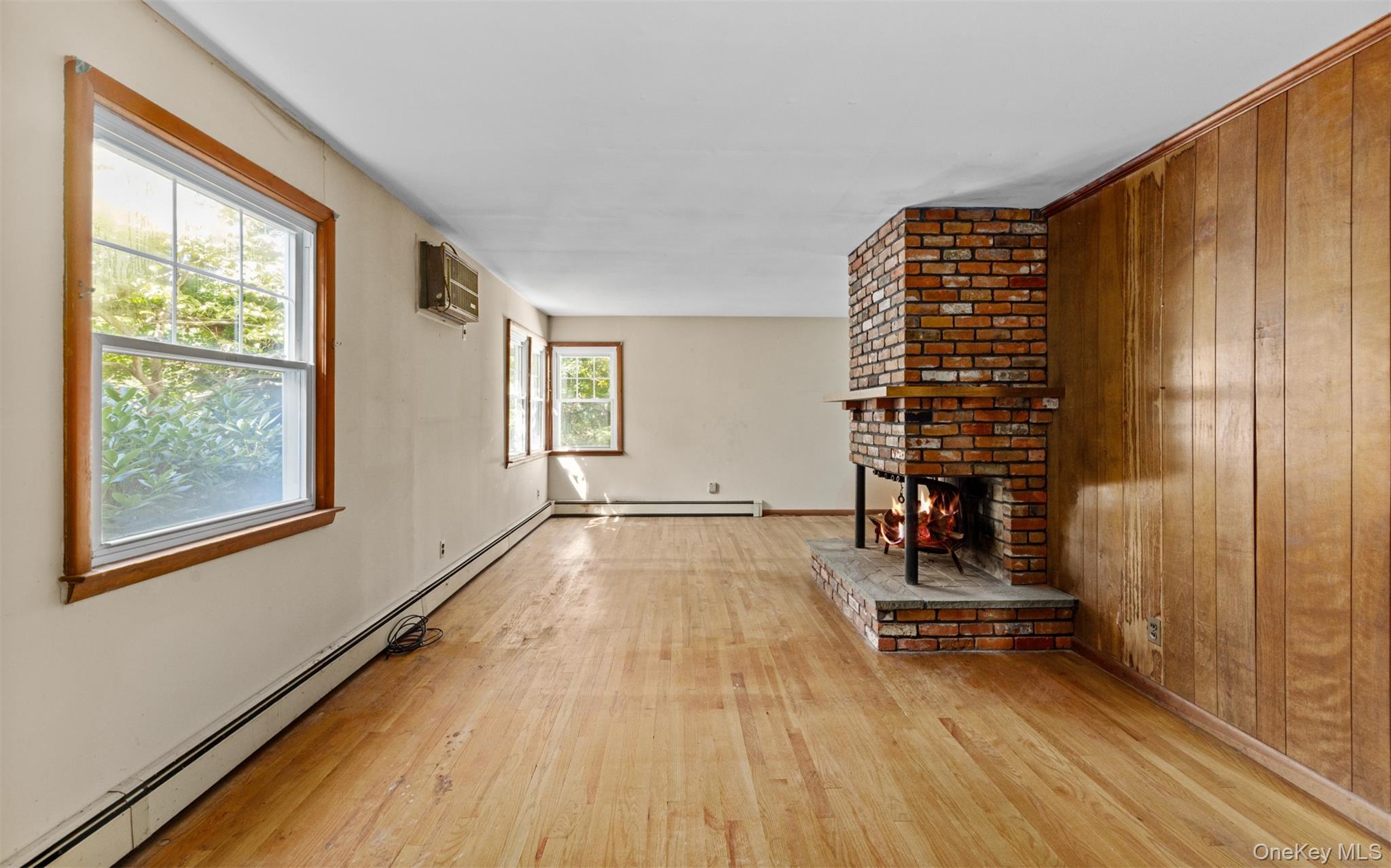 11 Woodycrest Drive Property Photo 3