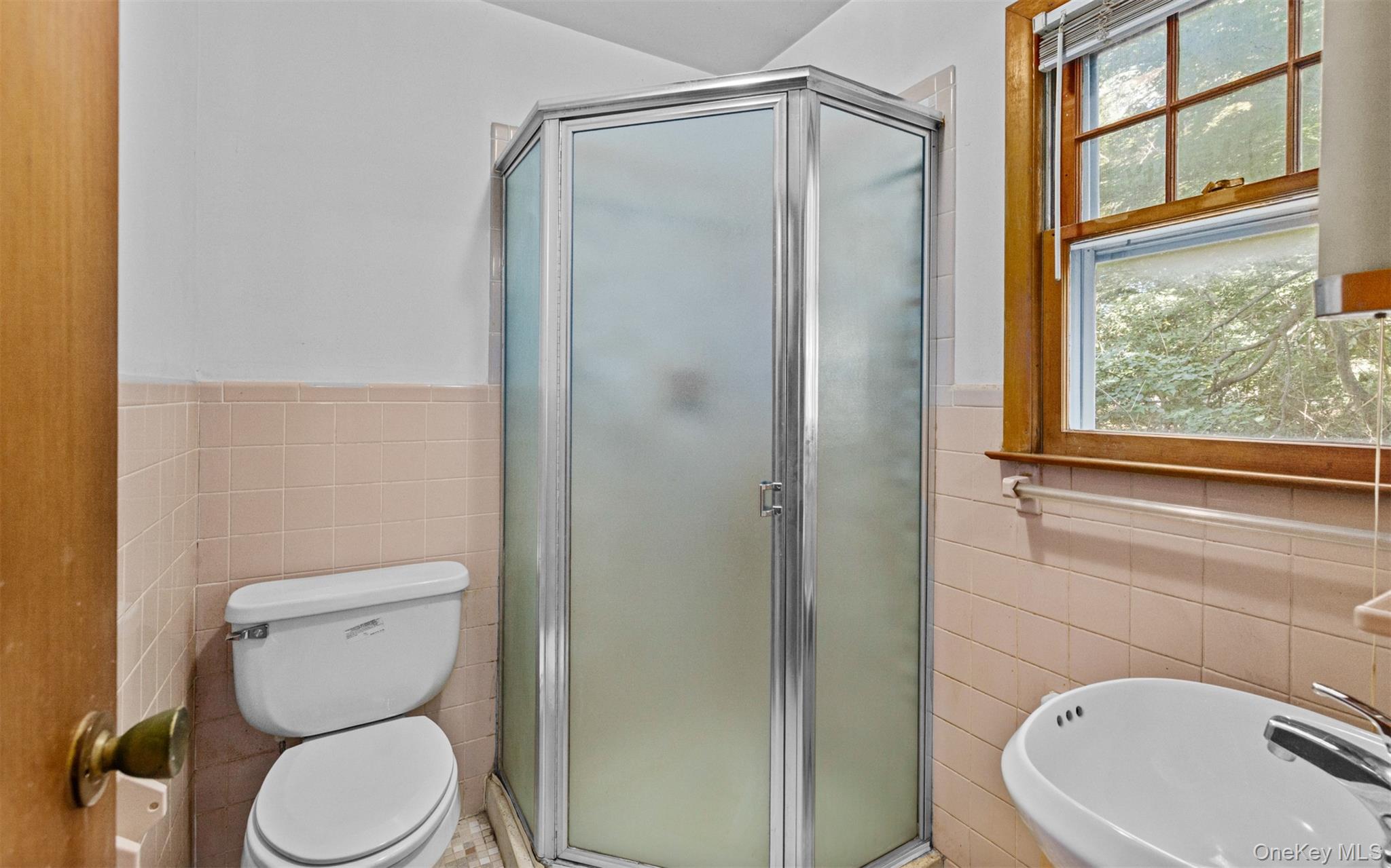 11 Woodycrest Drive Property Photo 10