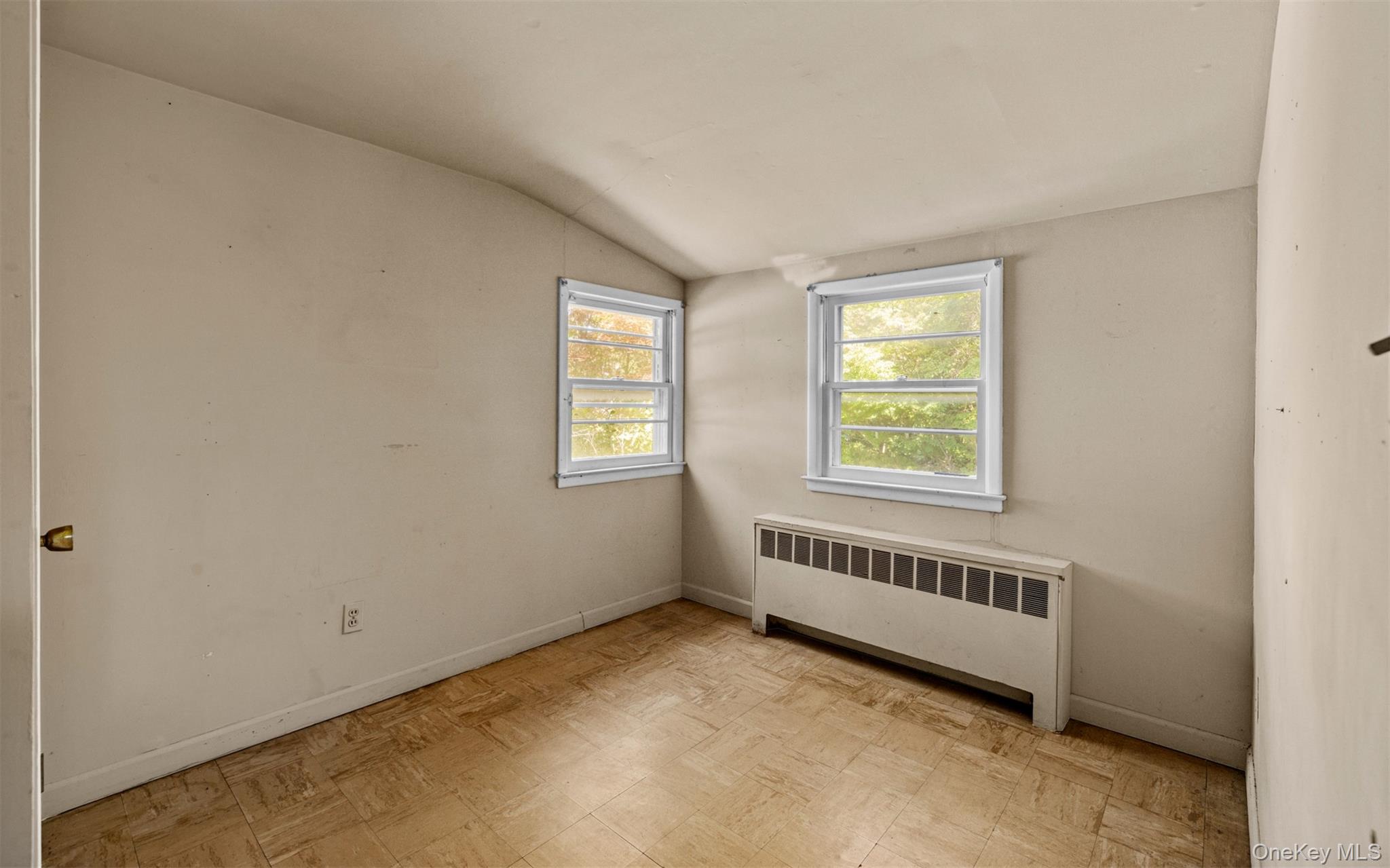 11 Woodycrest Drive Property Photo 16