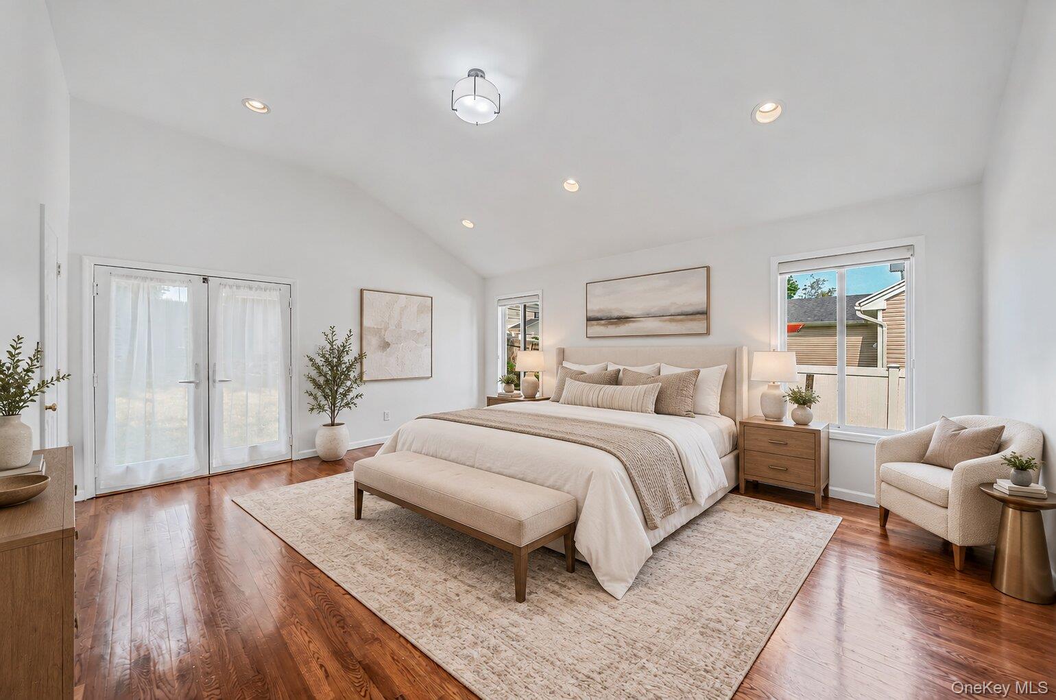5 Willets Drive Property Photo 12