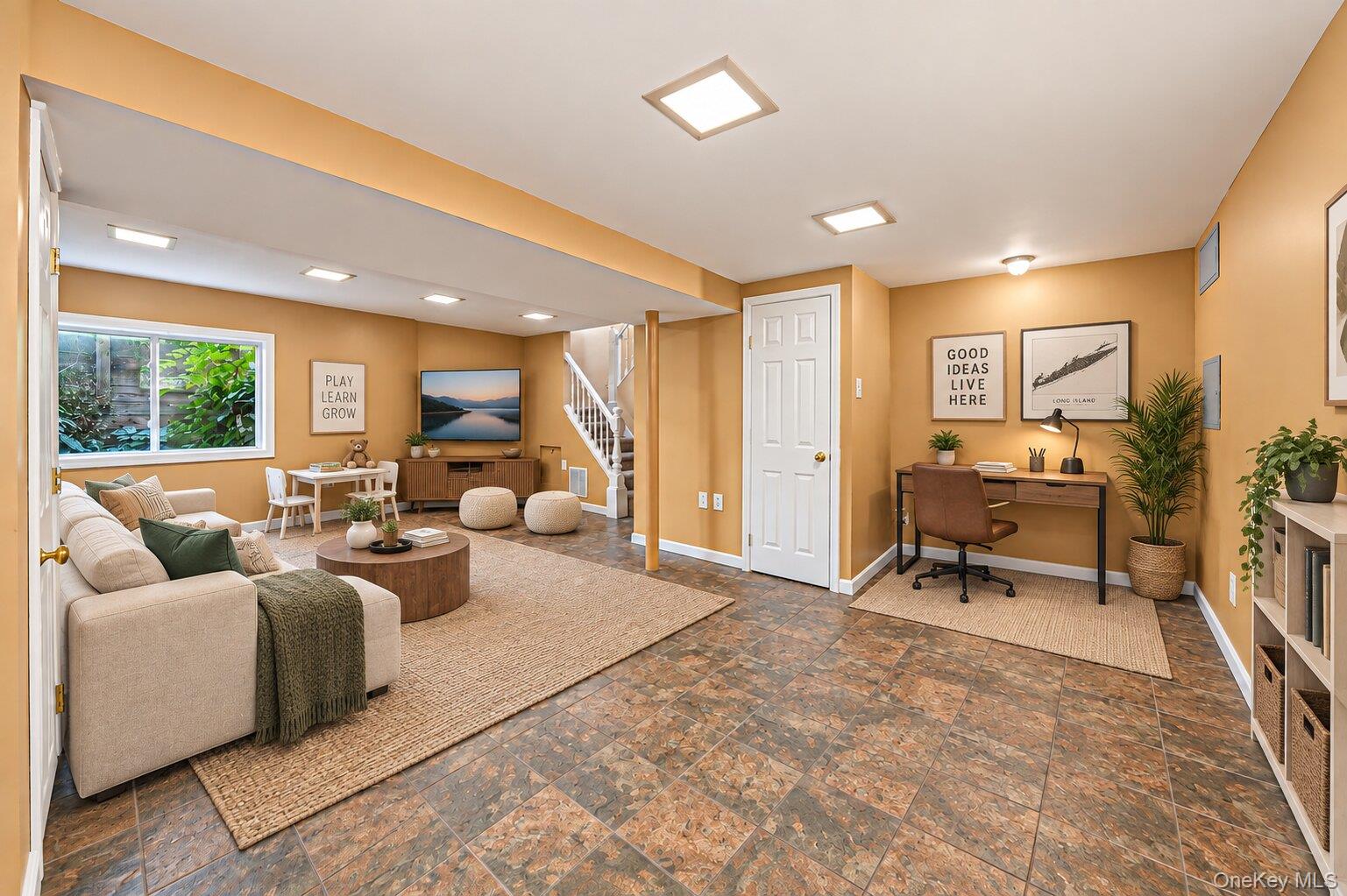 5 Willets Drive Property Photo 27
