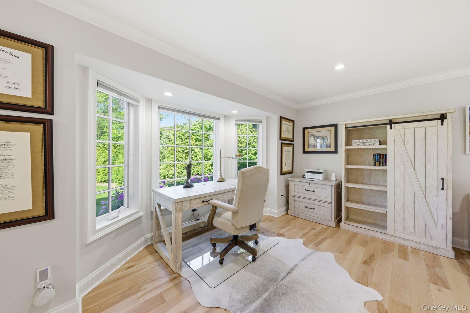 6 Castle Court Property Photo 22