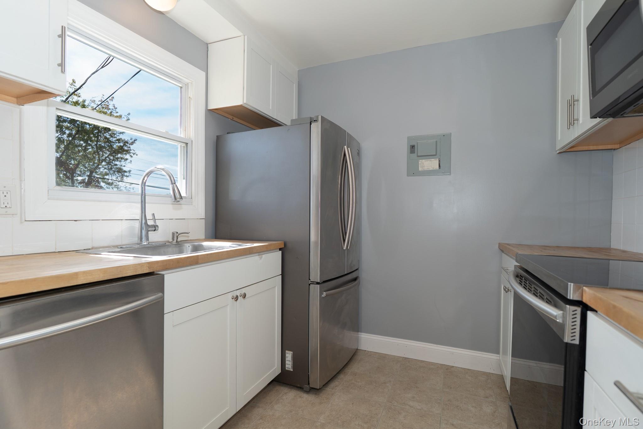 1548 Route 9 3c Property Photo 3