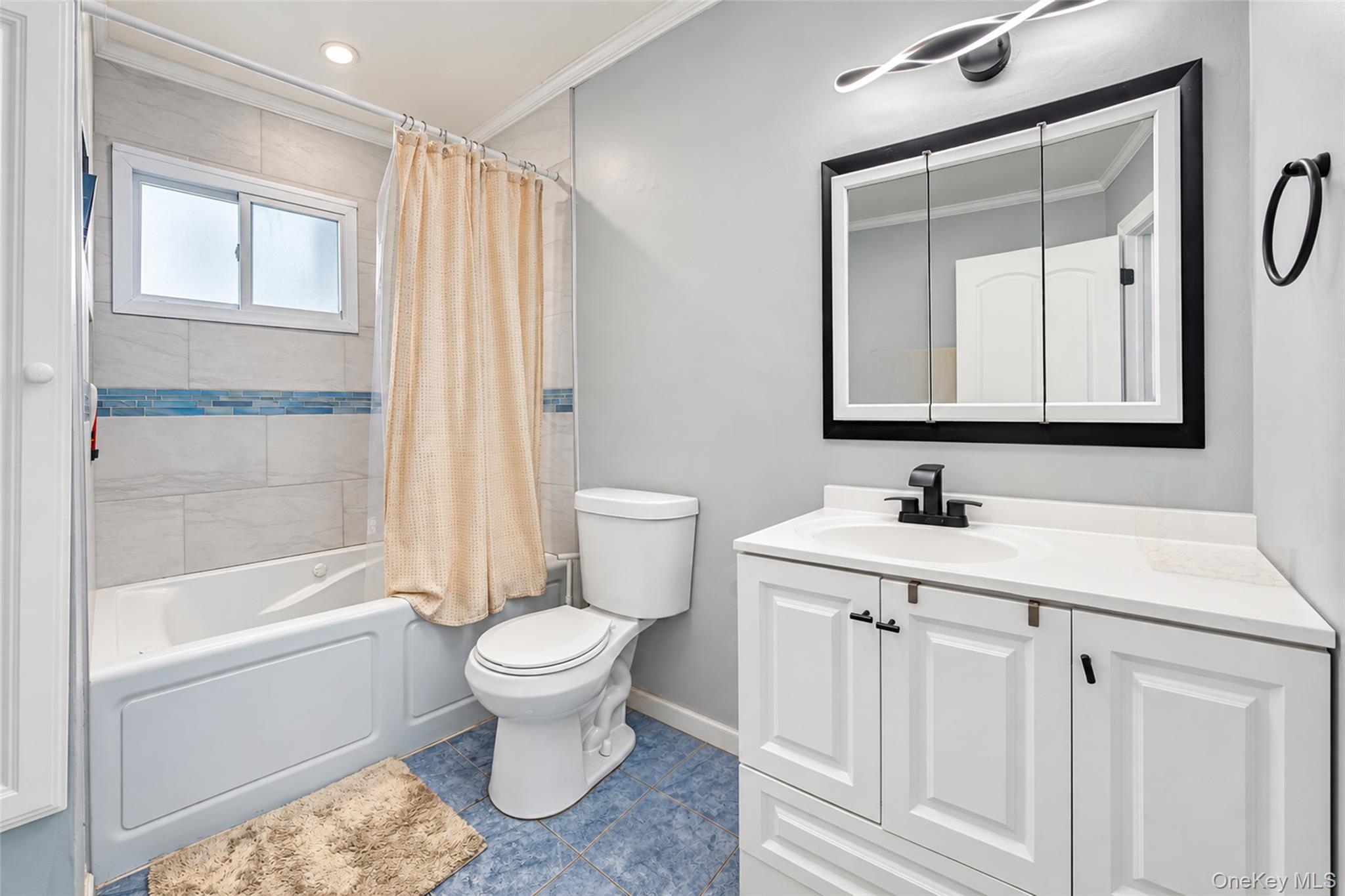 1085 Bay Shore Avenue Property Photo 16
